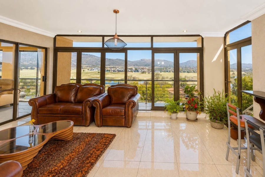 5 Bedroom Property for Sale in Xanadu Eco Park North West